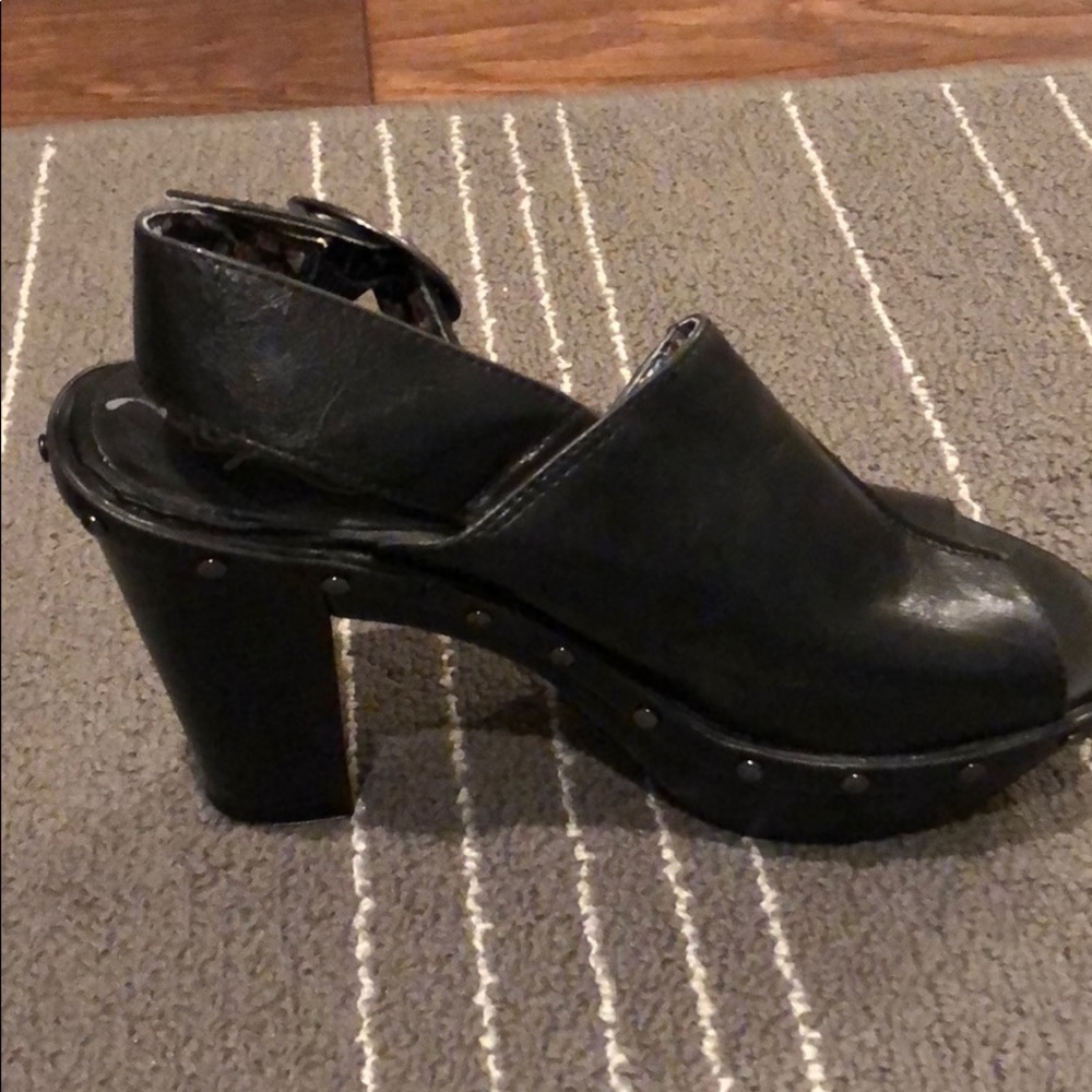 Black platforms - Picture 3 of 5